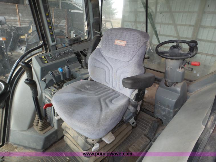 image for item J8919 2002 Valtra 6550 MFWD bidirectional tractor
