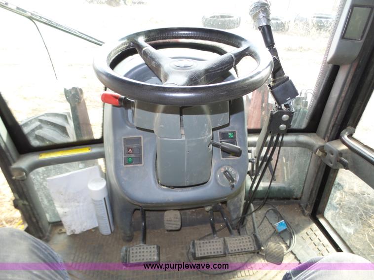 image for item J8919 2002 Valtra 6550 MFWD bidirectional tractor