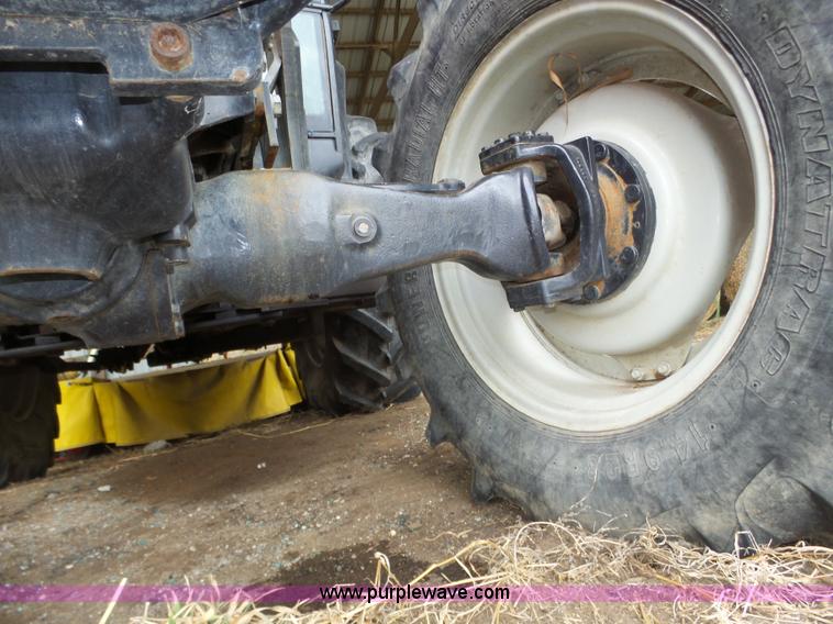 image for item J8919 2002 Valtra 6550 MFWD bidirectional tractor