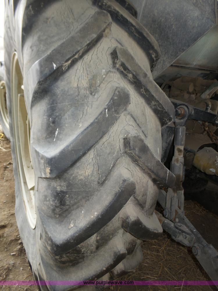 image for item J8919 2002 Valtra 6550 MFWD bidirectional tractor