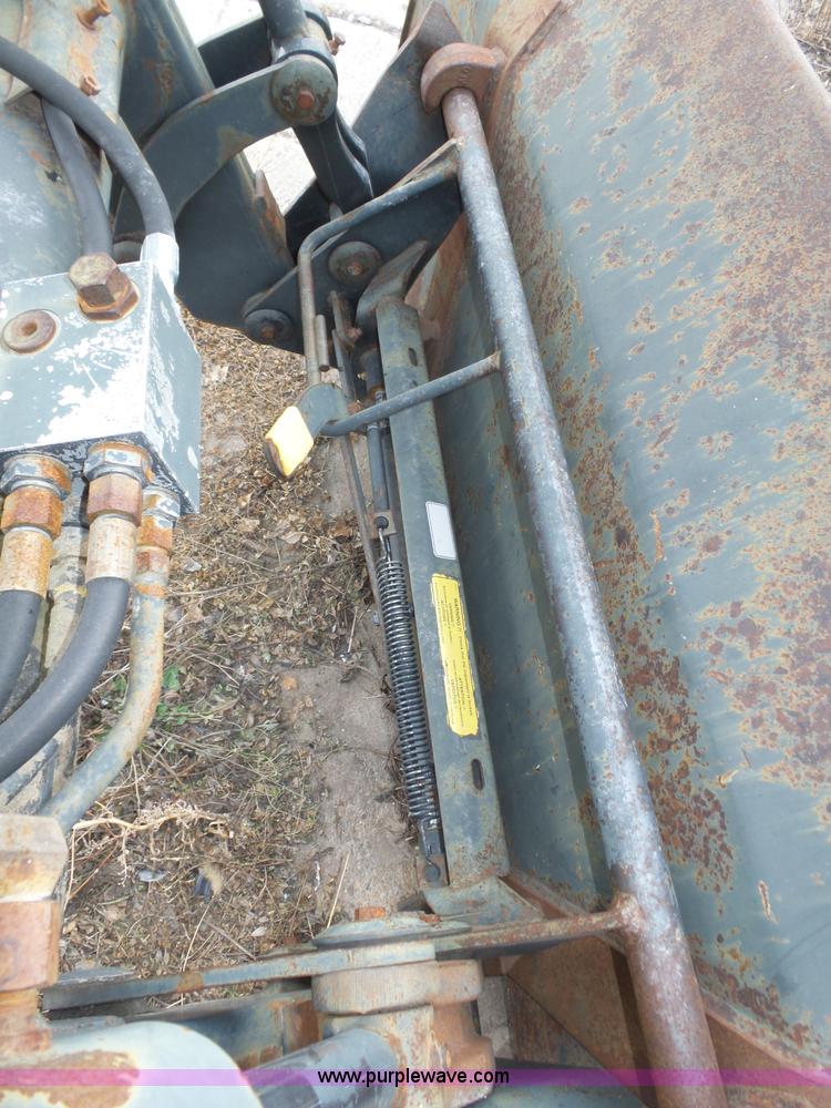 image for item J8919 2002 Valtra 6550 MFWD bidirectional tractor