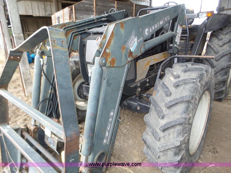 image for item J8920 2001 Valtra 700 MFWD tractor