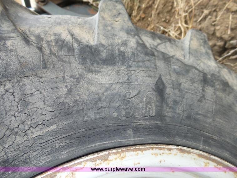 image for item J8920 2001 Valtra 700 MFWD tractor