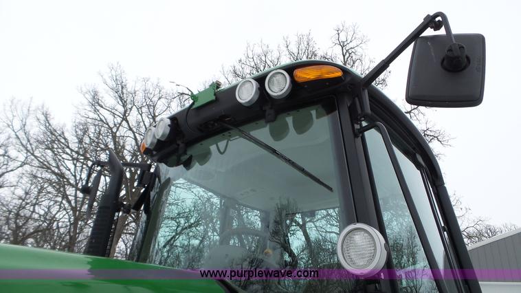 image for item K3492 2009 John Deere 7430 Premium MFWD tractor