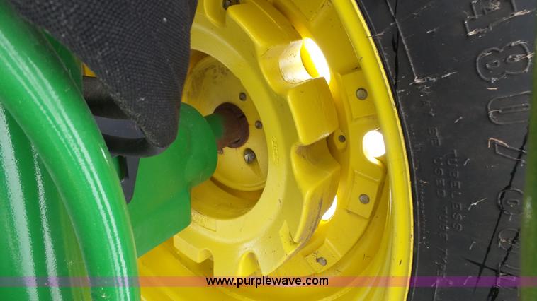 image for item K3492 2009 John Deere 7430 Premium MFWD tractor