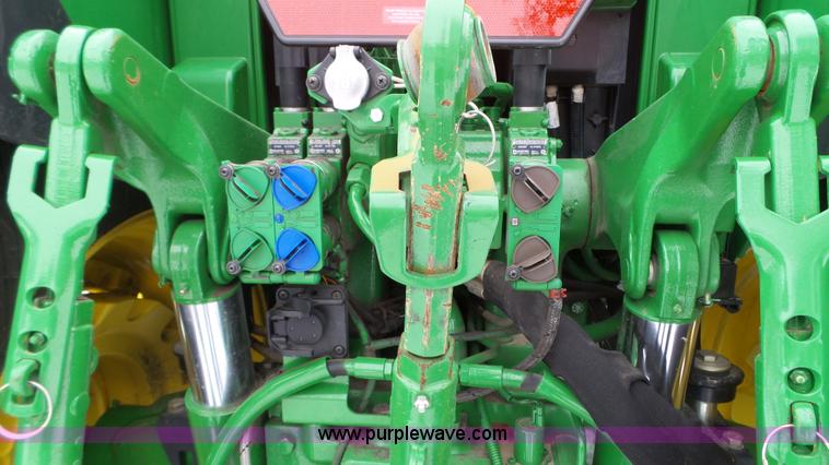image for item K3492 2009 John Deere 7430 Premium MFWD tractor