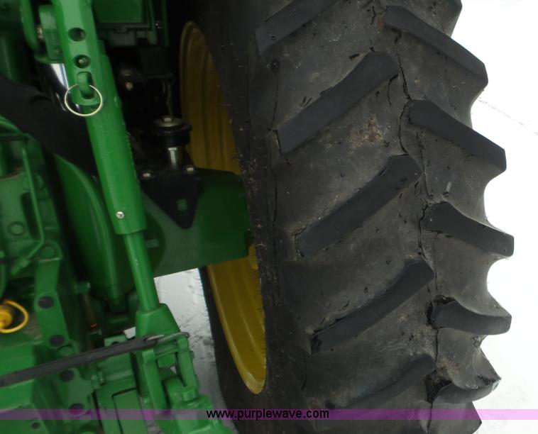 image for item K3492 2009 John Deere 7430 Premium MFWD tractor