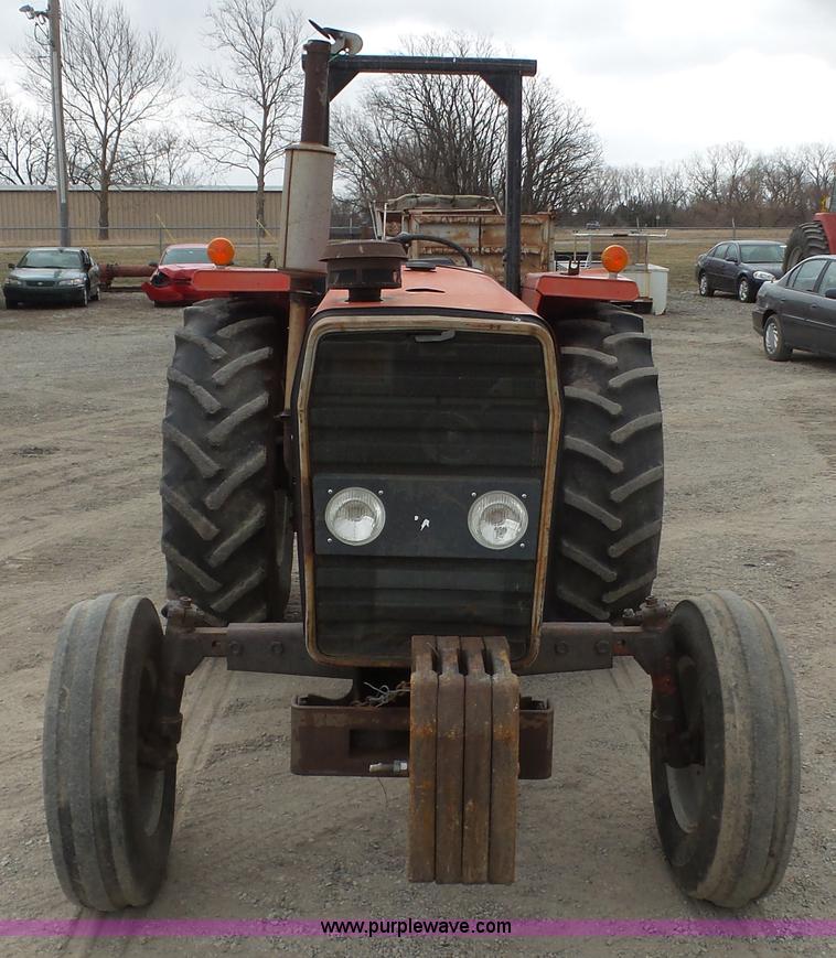 image for item K5066 Massey Ferguson 261 tractor