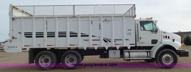 image for item K6895 1999 Sterling Acterra A9500 silage truck