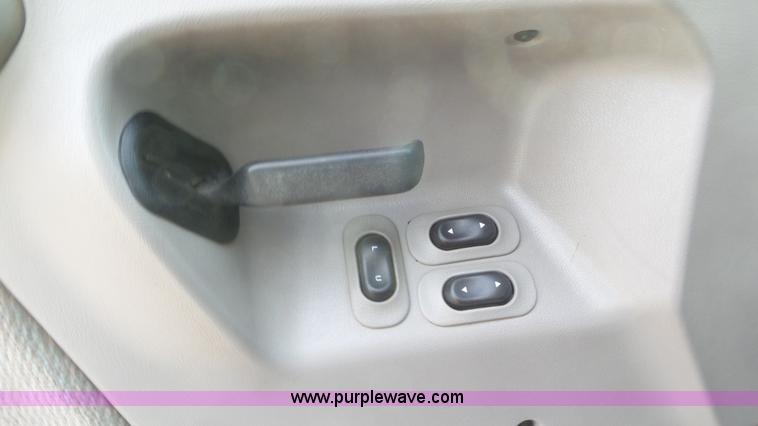 image for item K6895 1999 Sterling Acterra A9500 silage truck