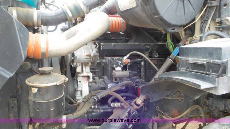 image for item K6895 1999 Sterling Acterra A9500 silage truck