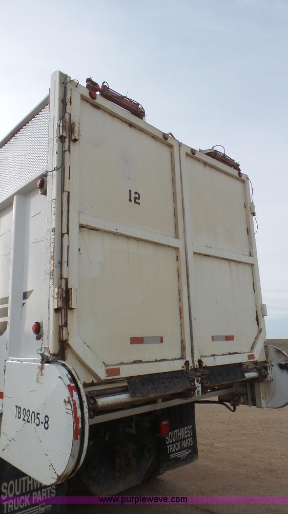 image for item K6895 1999 Sterling Acterra A9500 silage truck