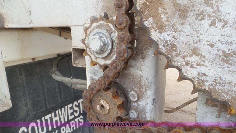 image for item K6895 1999 Sterling Acterra A9500 silage truck