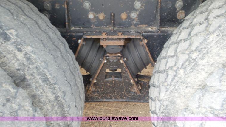 image for item K6895 1999 Sterling Acterra A9500 silage truck