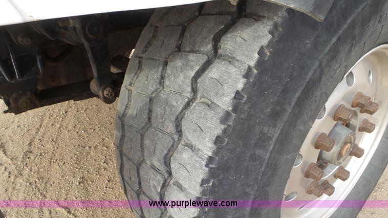 image for item K6895 1999 Sterling Acterra A9500 silage truck