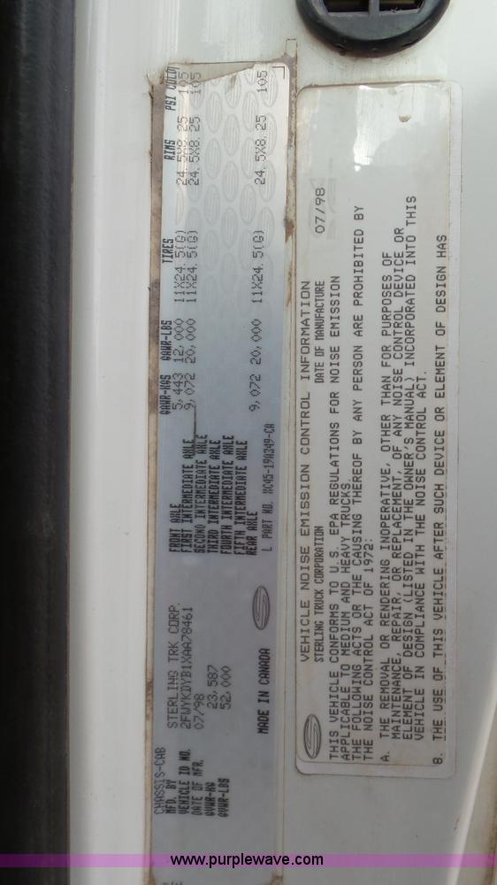 image for item K6895 1999 Sterling Acterra A9500 silage truck