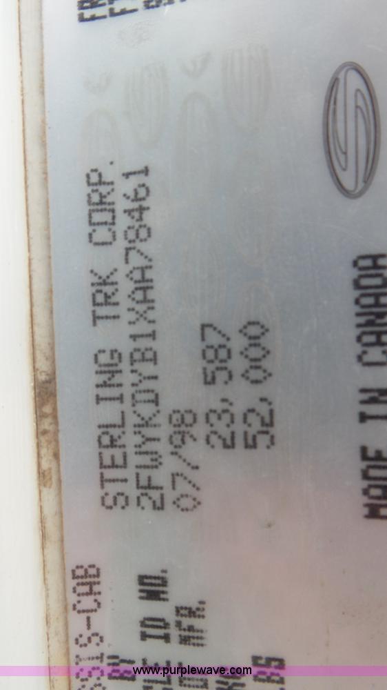 image for item K6895 1999 Sterling Acterra A9500 silage truck