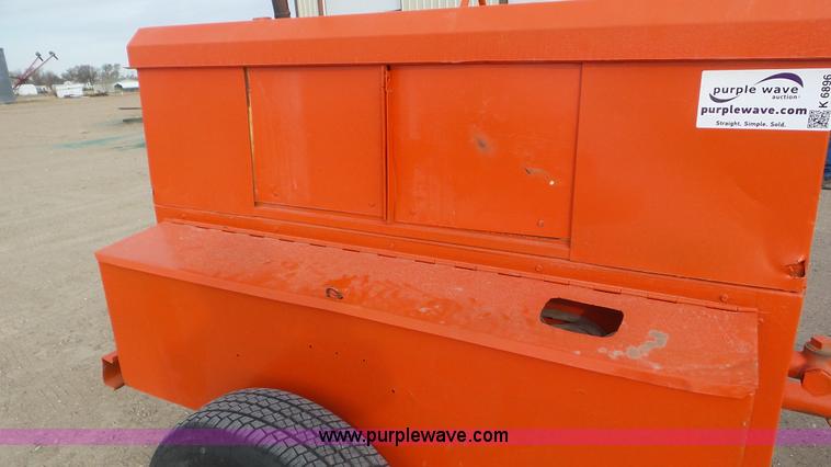 image for item K6896 Sullair 150 air compressor