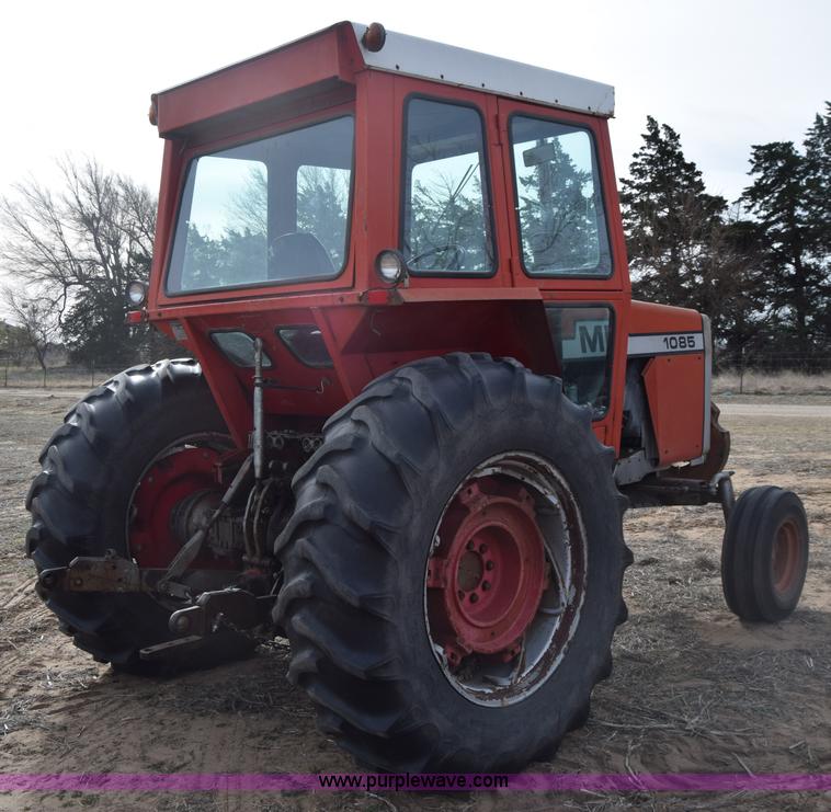image for item K8511 Massey-Ferguson 1085 tractor