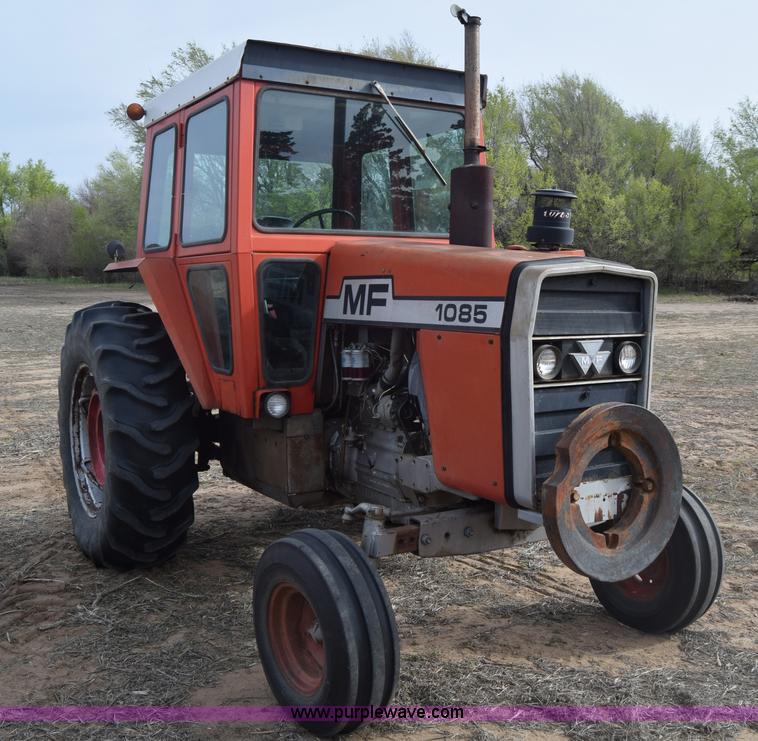 image for item K8511 Massey-Ferguson 1085 tractor