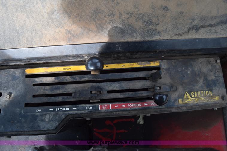 image for item K8511 Massey-Ferguson 1085 tractor