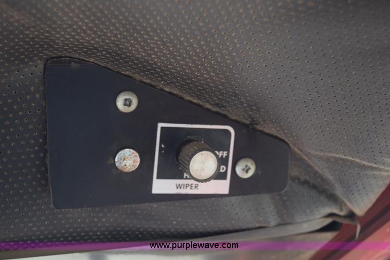 image for item K8511 Massey-Ferguson 1085 tractor