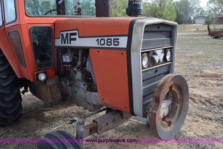image for item K8511 Massey-Ferguson 1085 tractor