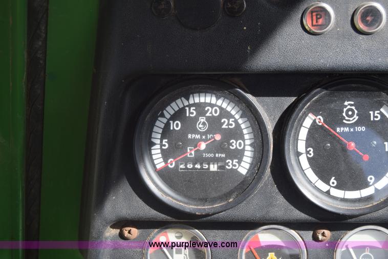 image for item K8545 John Deere 6600 combine