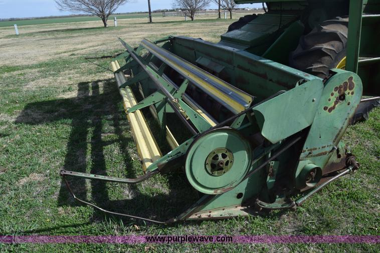 image for item K8545 John Deere 6600 combine