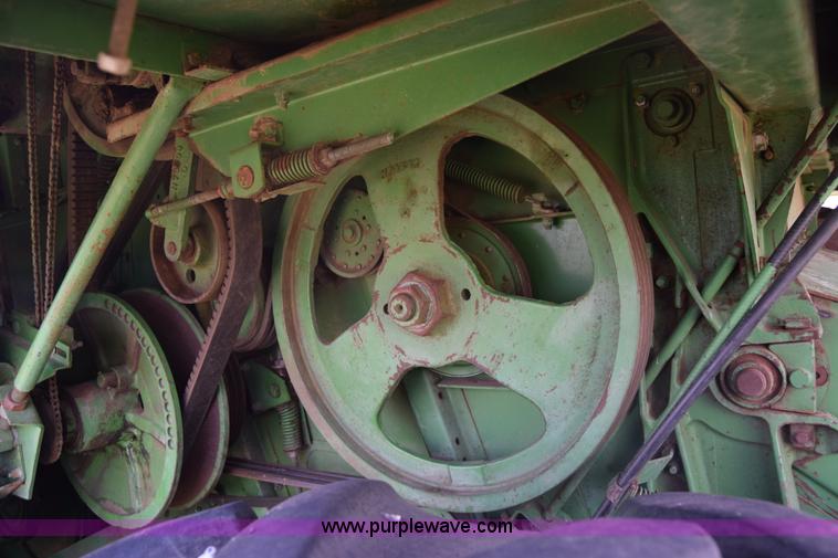 image for item K8545 John Deere 6600 combine