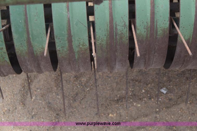 image for item K8553 John Deere 214T square baler