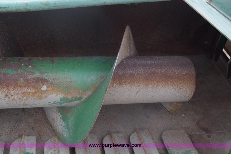 image for item K8553 John Deere 214T square baler