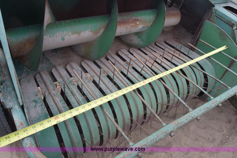 image for item K8553 John Deere 214T square baler