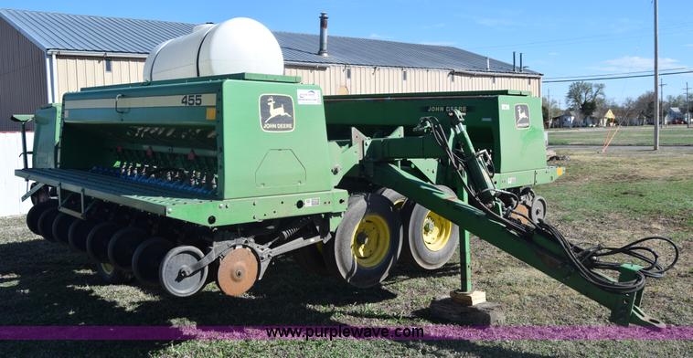 image for item K8574 John Deere 455 grain drill
