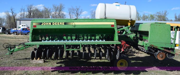 image for item K8574 John Deere 455 grain drill