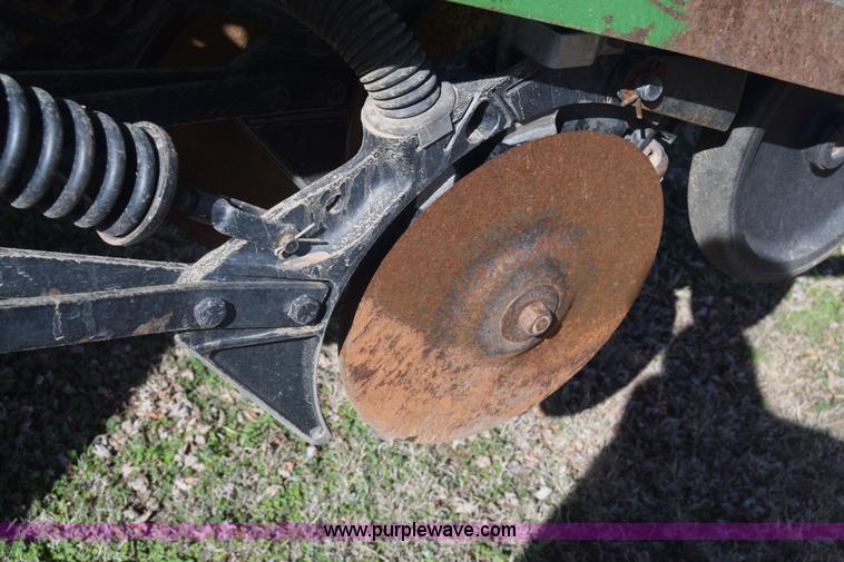 image for item K8574 John Deere 455 grain drill