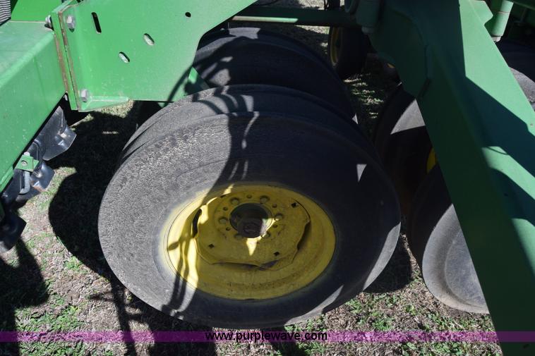 image for item K8574 John Deere 455 grain drill
