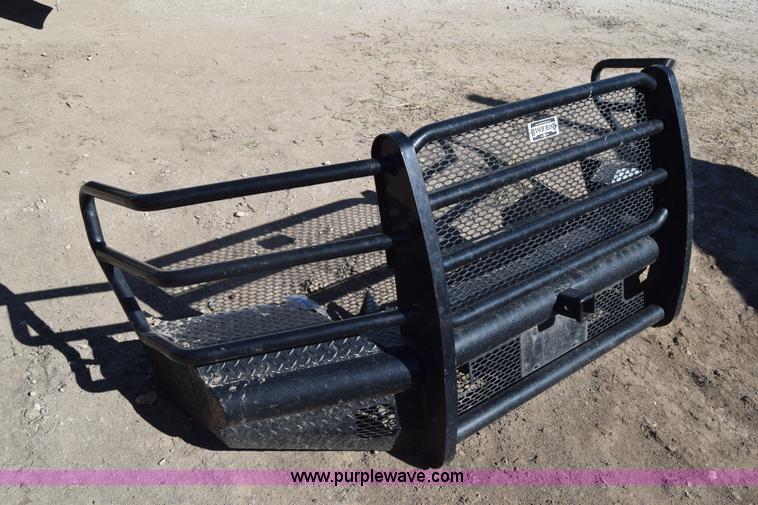 Ranch Hand brush guard in Lyons, KS Item K8588 sold Purple Wave