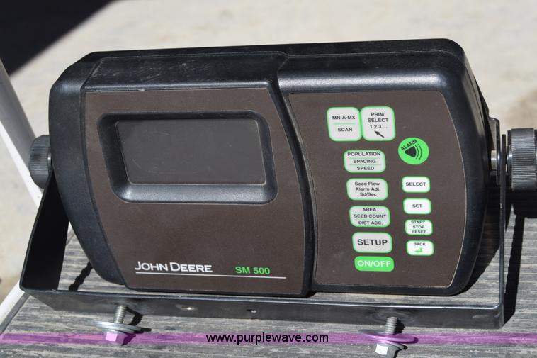 image for item K8615 2009 John Deere 1990 CCS air seeder