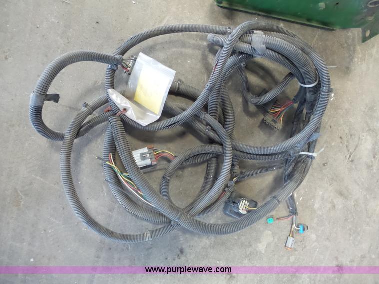 image for item L3729 John Deere 1720 planter