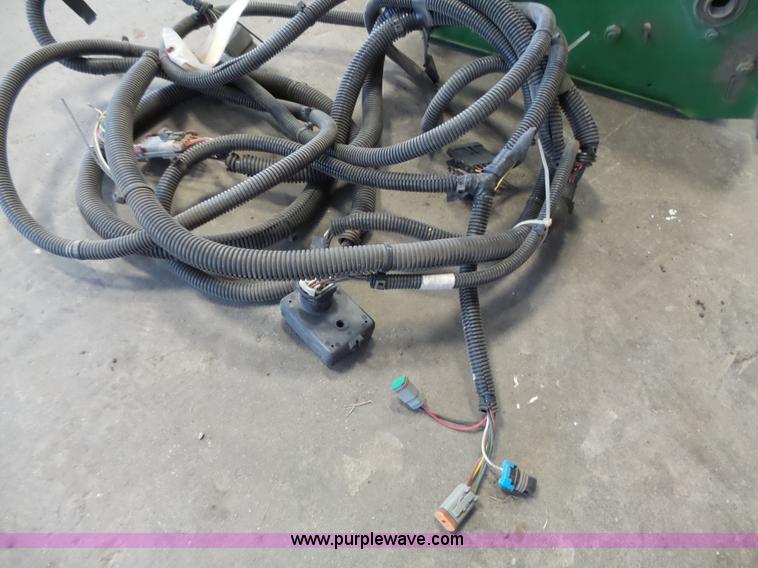 image for item L3729 John Deere 1720 planter