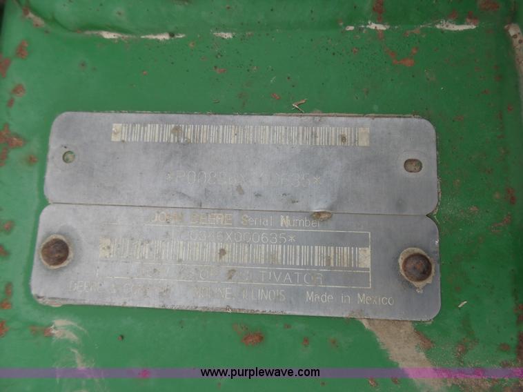 image for item L3739 John Deere 886 field cultivator