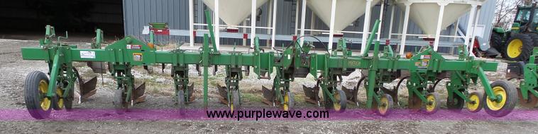 image for item L3740 John Deere 886 row cultivator
