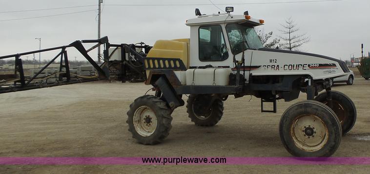 image for item L4246 1998 SpraCoupe 3440 self-propelled sprayer
