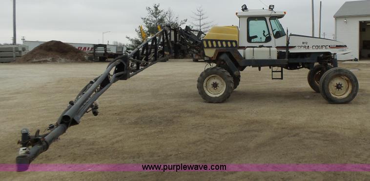 image for item L4246 1998 SpraCoupe 3440 self-propelled sprayer