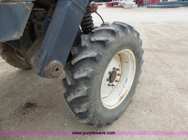 image for item L4246 1998 SpraCoupe 3440 self-propelled sprayer