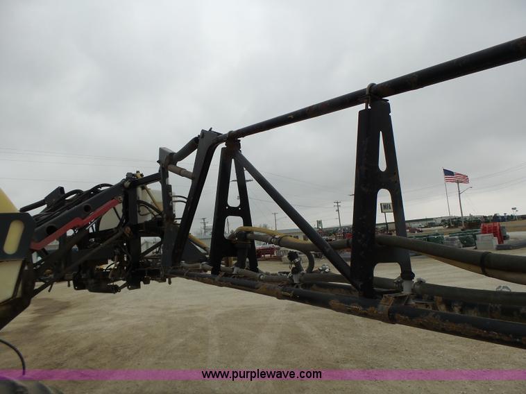 image for item L4246 1998 SpraCoupe 3440 self-propelled sprayer