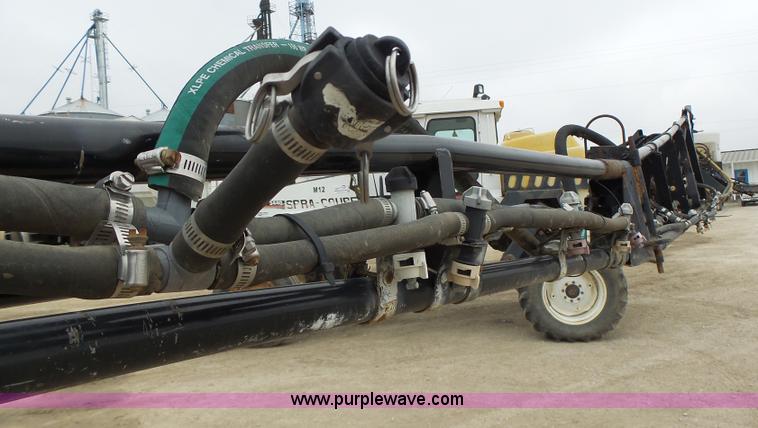 image for item L4246 1998 SpraCoupe 3440 self-propelled sprayer