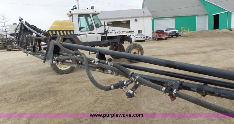 image for item L4246 1998 SpraCoupe 3440 self-propelled sprayer