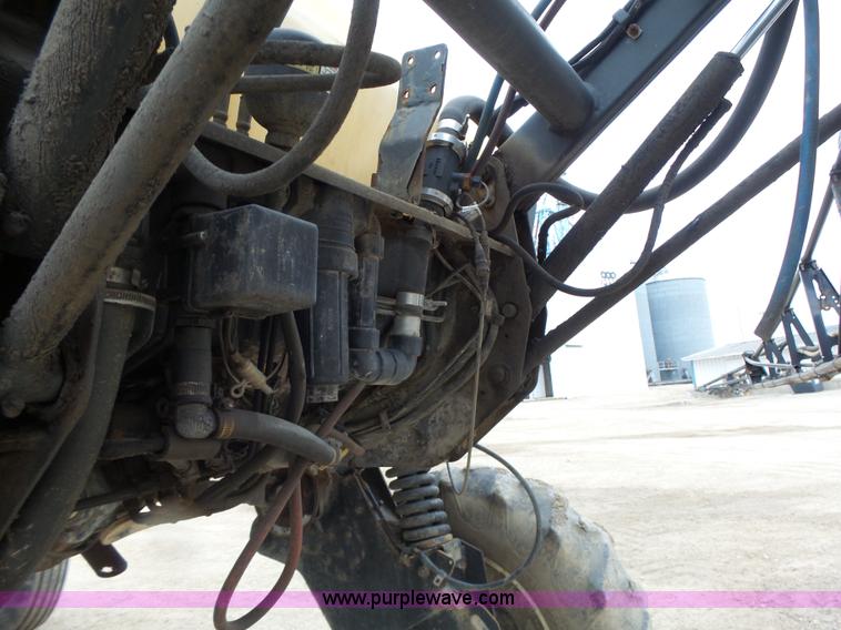 image for item L4246 1998 SpraCoupe 3440 self-propelled sprayer